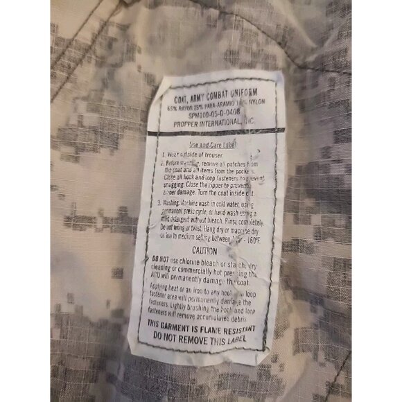 ARMY Combat Uniform Utility Coat Flame Resistant Propper International Md-Reg #2 - Picture 4 of 6